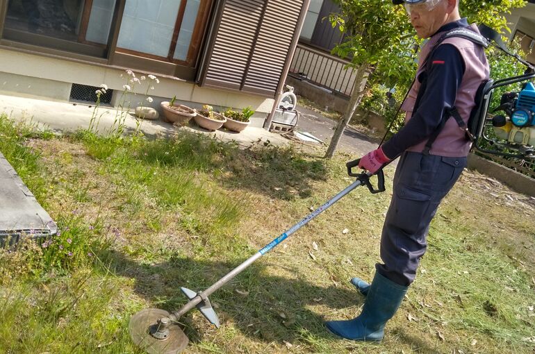 草刈作業